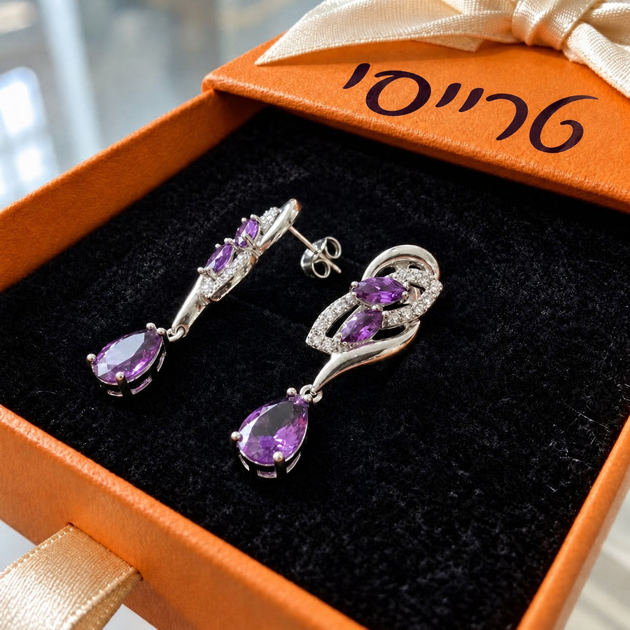 עגילים תלויים נוצצים בגוון סגול